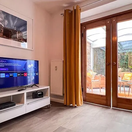Apartment Stylish Wohnen Im Barockviertel *