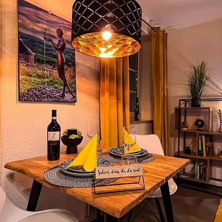 아파트 Stylish Wohnen Im Barockviertel *