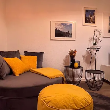 Stylish Wohnen Im Barockviertel *