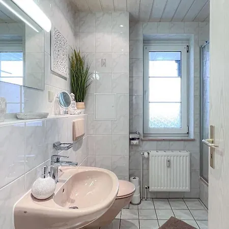 Stylish Wohnen Im Barockviertel Апартаменты *